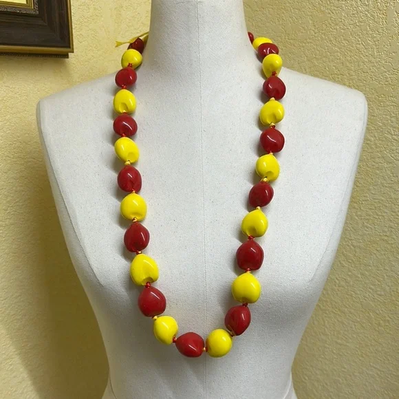 Vibrant Red and Yellow KUKUI NUT Lei - Picture 1 of 3